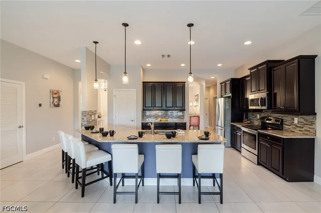 3021 Scarlet Oak Place North Fort Myers FL 33903