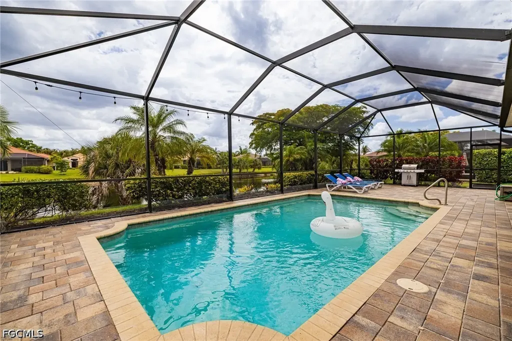 3021 Scarlet Oak Place North Fort Myers FL 33903