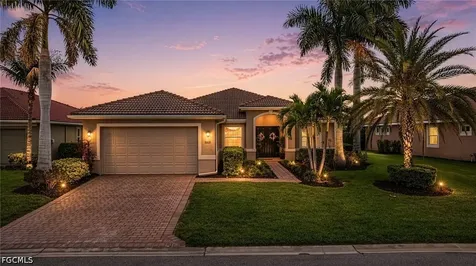 3021 Scarlet Oak Place North Fort Myers FL 33903