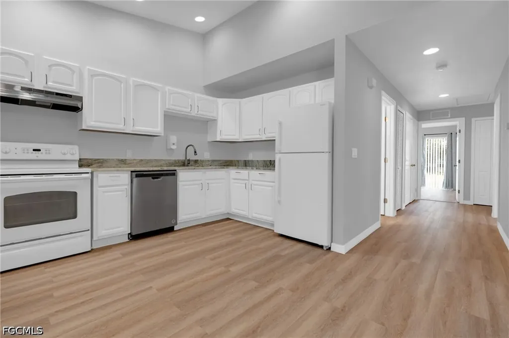 228/230 Homer Avenue S Lehigh Acres FL 33973