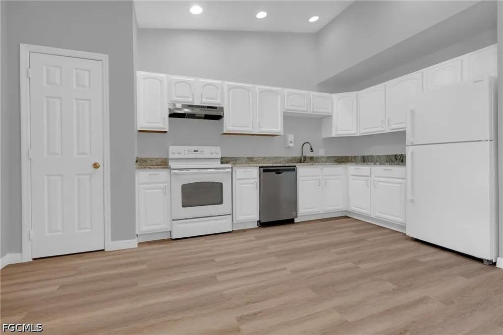 228/230 Homer Avenue S Lehigh Acres FL 33973