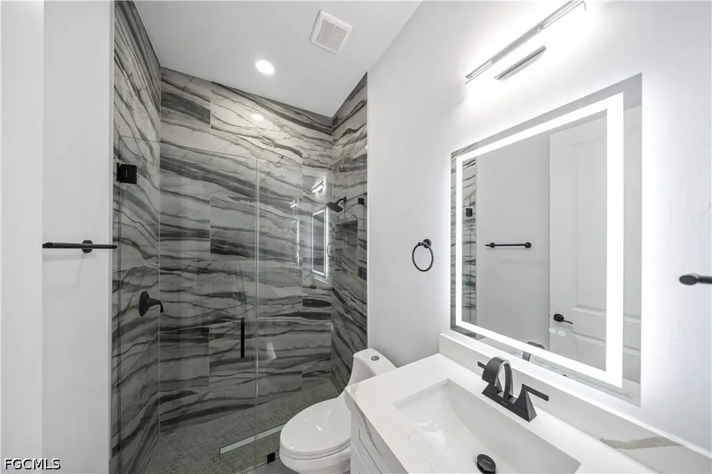 419 NW 4th Terrace Cape Coral FL 33993