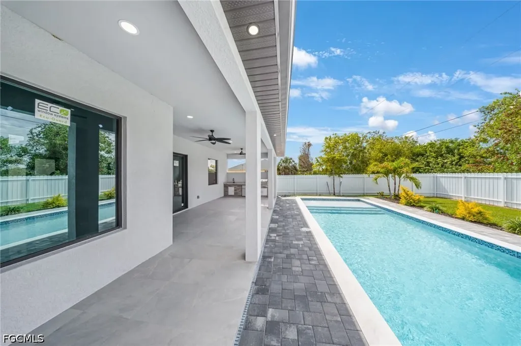 419 NW 4th Terrace Cape Coral FL 33993