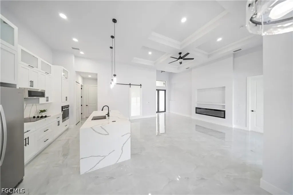 419 NW 4th Terrace Cape Coral FL 33993