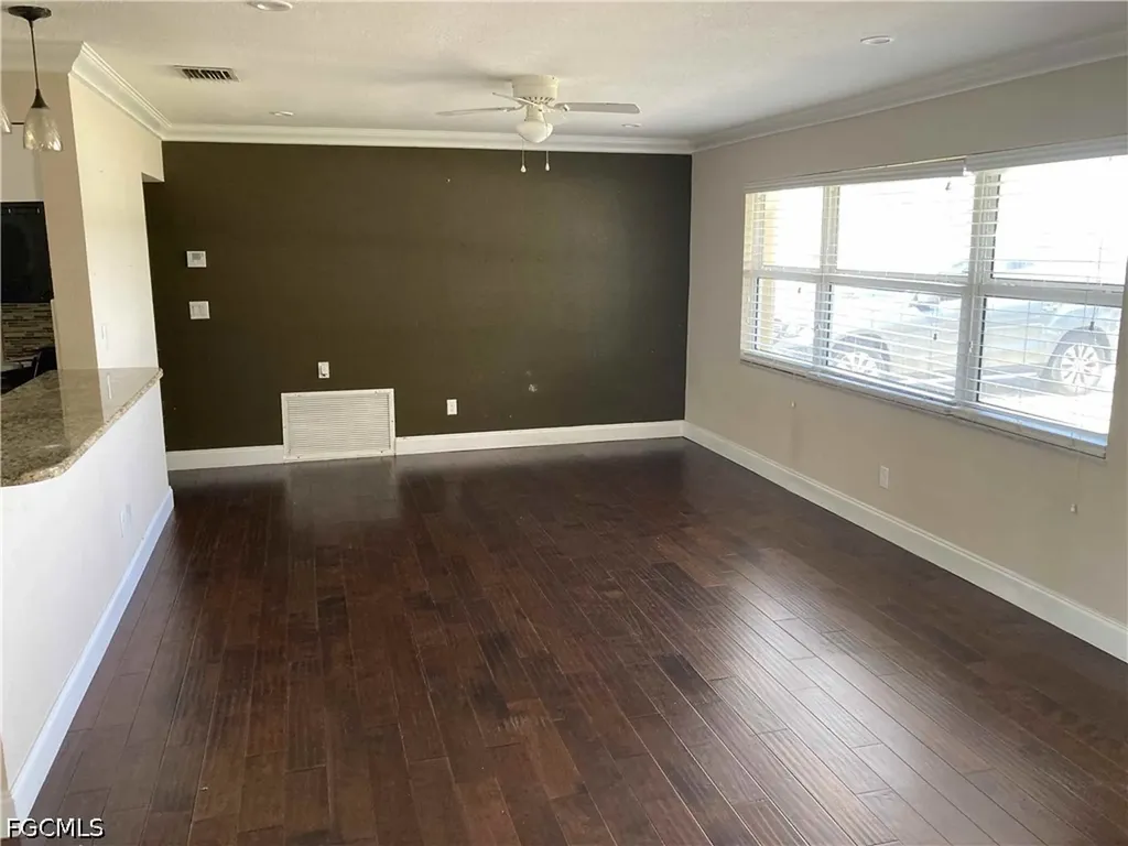 724 Sesame Court Cape Coral FL 33904