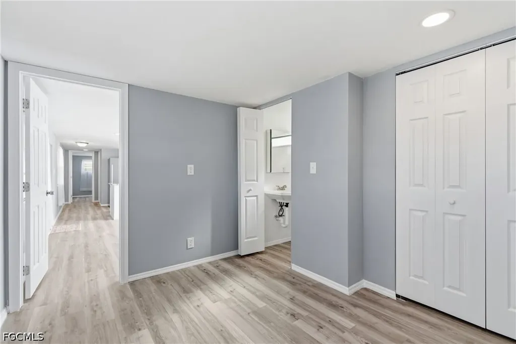 5558 Palm Beach Boulevard Fort Myers FL 33905