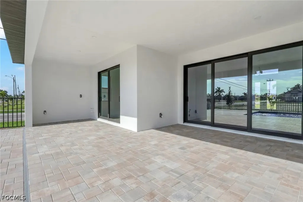 1 NW 35th Place Cape Coral FL 33993