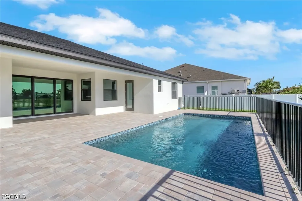 1 NW 35th Place Cape Coral FL 33993