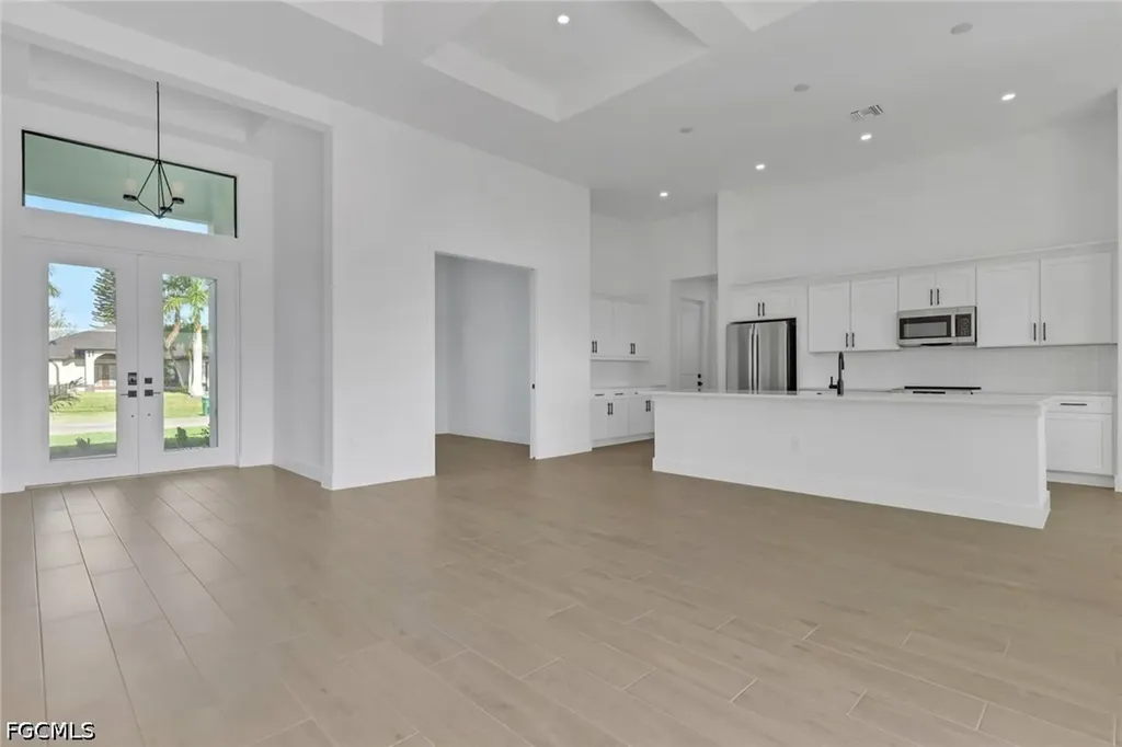 1 NW 35th Place Cape Coral FL 33993