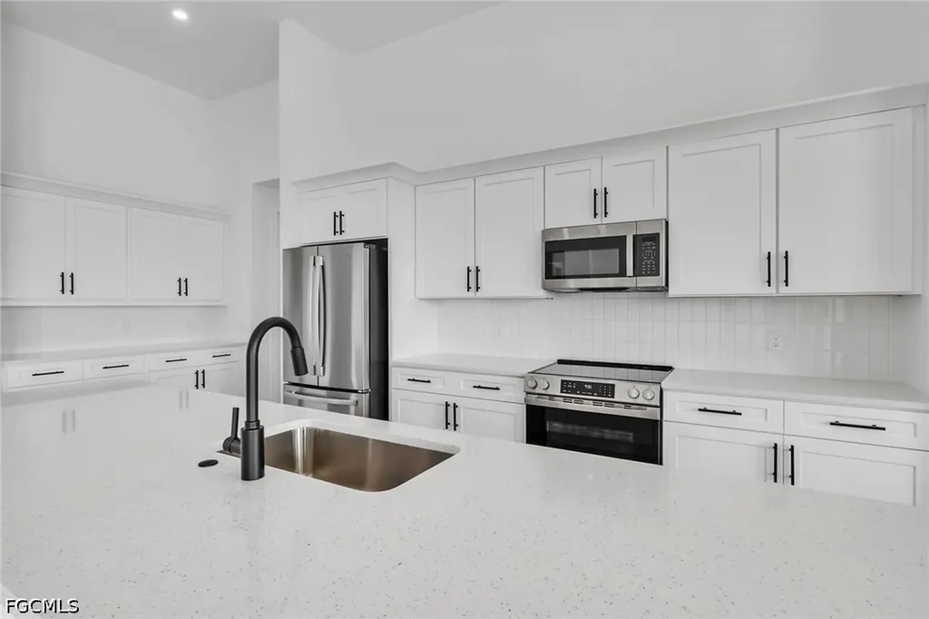 1 NW 35th Place Cape Coral FL 33993