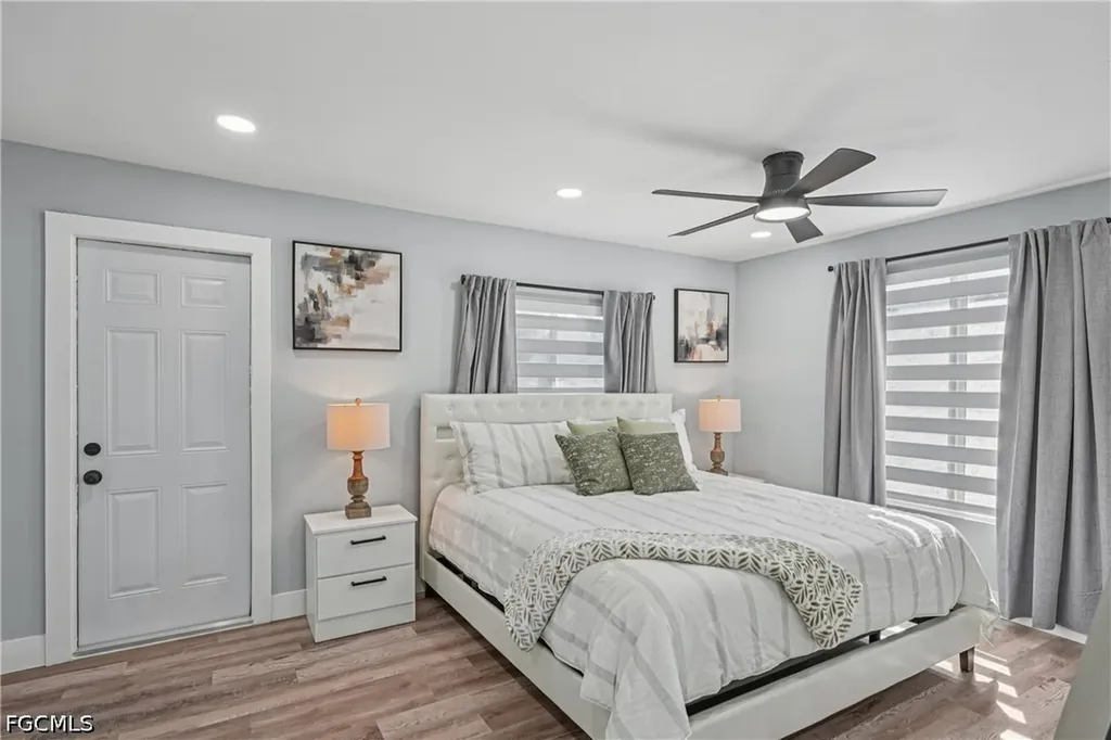 92 Oak Street North Fort Myers FL 33903