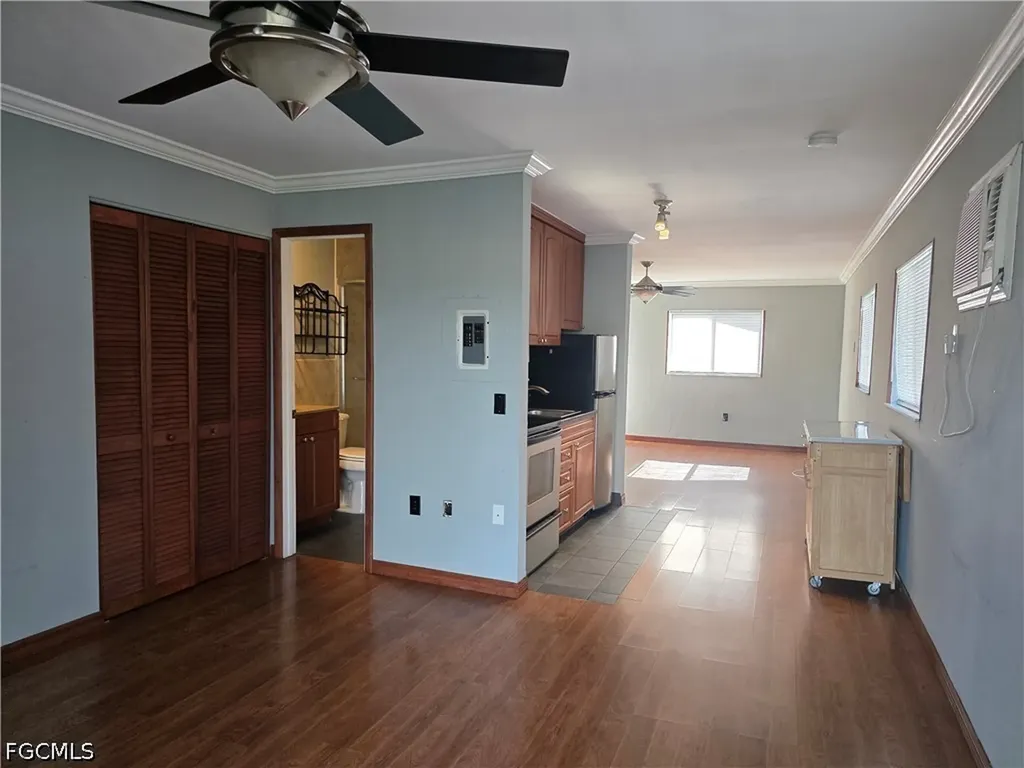 8162 Country Road Fort Myers FL 33919
