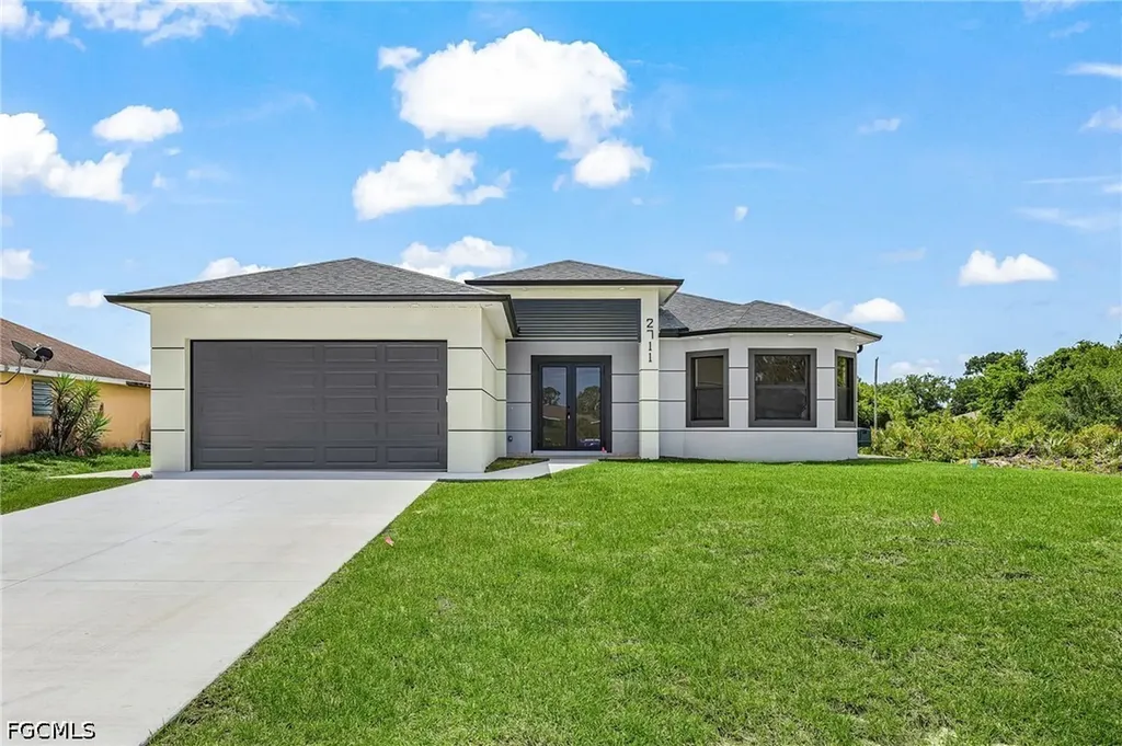 2700 41st Street W Lehigh Acres FL 33971