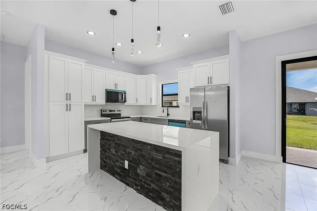 2700 41st Street W Lehigh Acres FL 33971