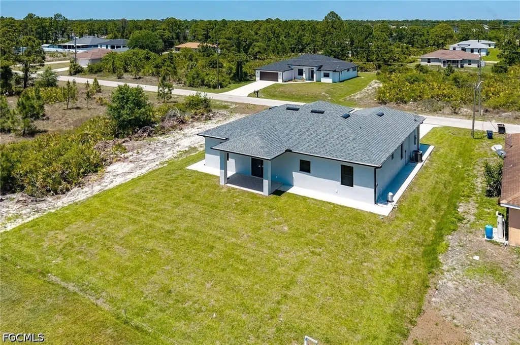 2711 40th Street W Lehigh Acres FL 33971