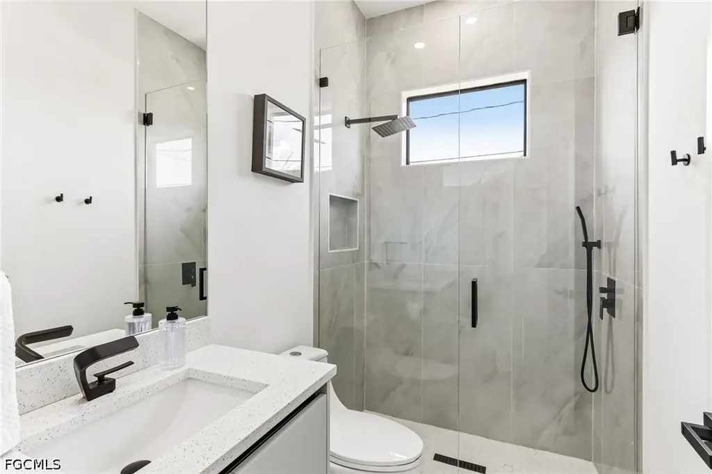1012 SW 36th Street Cape Coral FL 33914