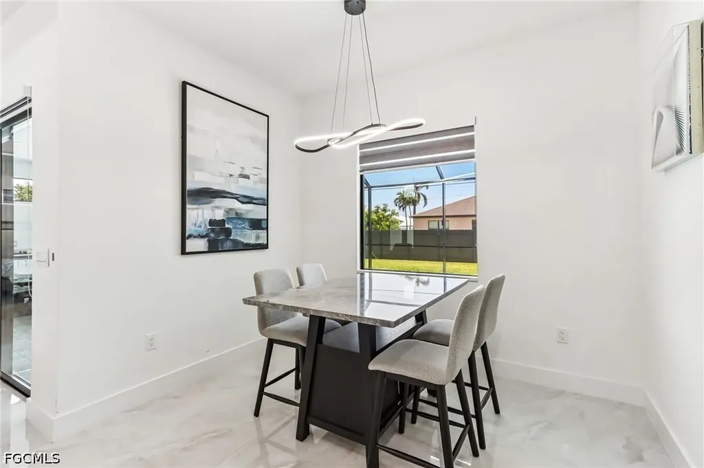 1012 SW 36th Street Cape Coral FL 33914