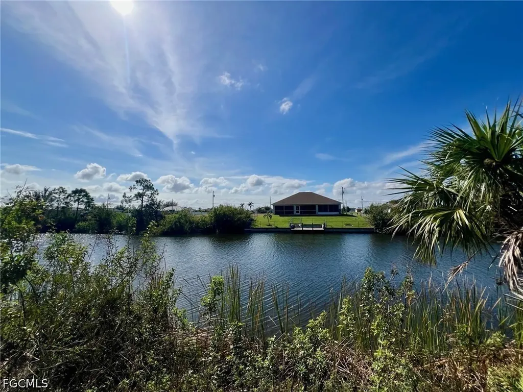 504 NW 20th Street Cape Coral FL 33993