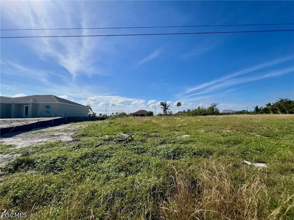 504 NW 20th Street Cape Coral FL 33993