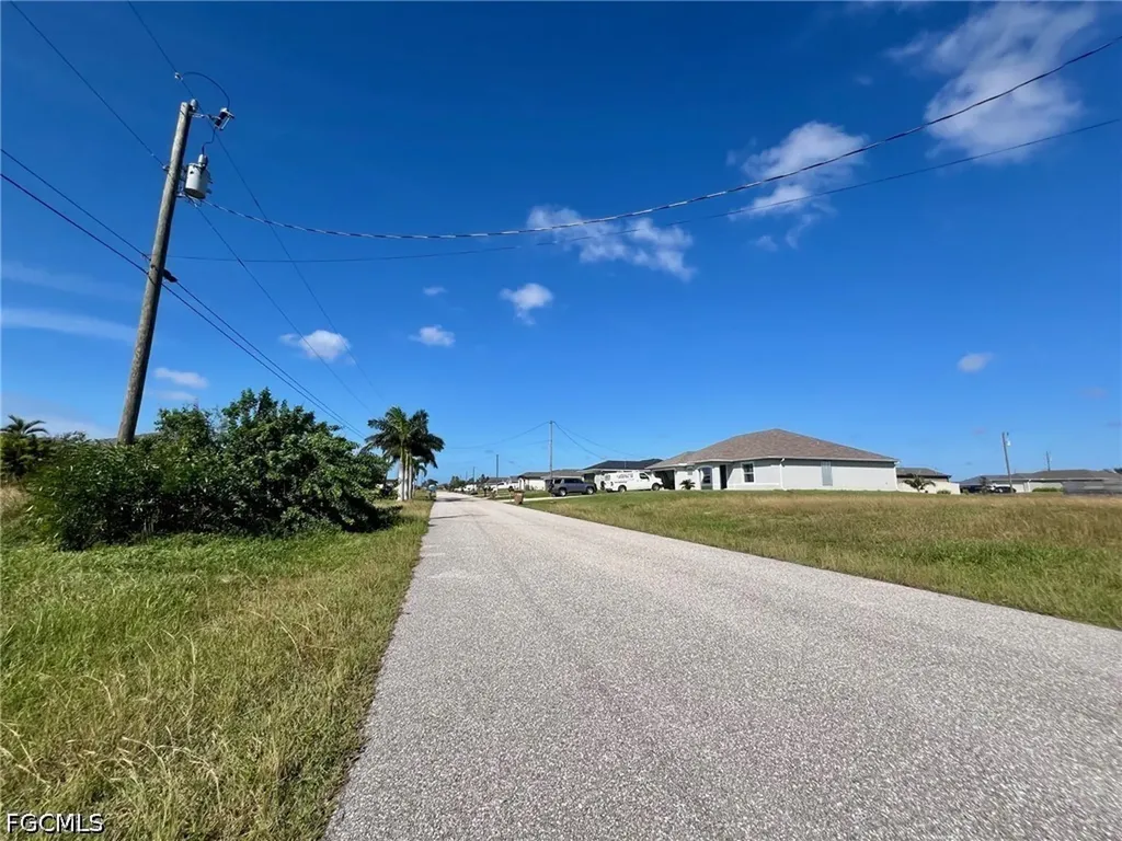 504 NW 20th Street Cape Coral FL 33993