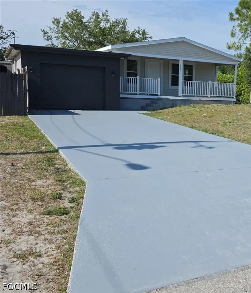3604 16th Street W Lehigh Acres FL 33971