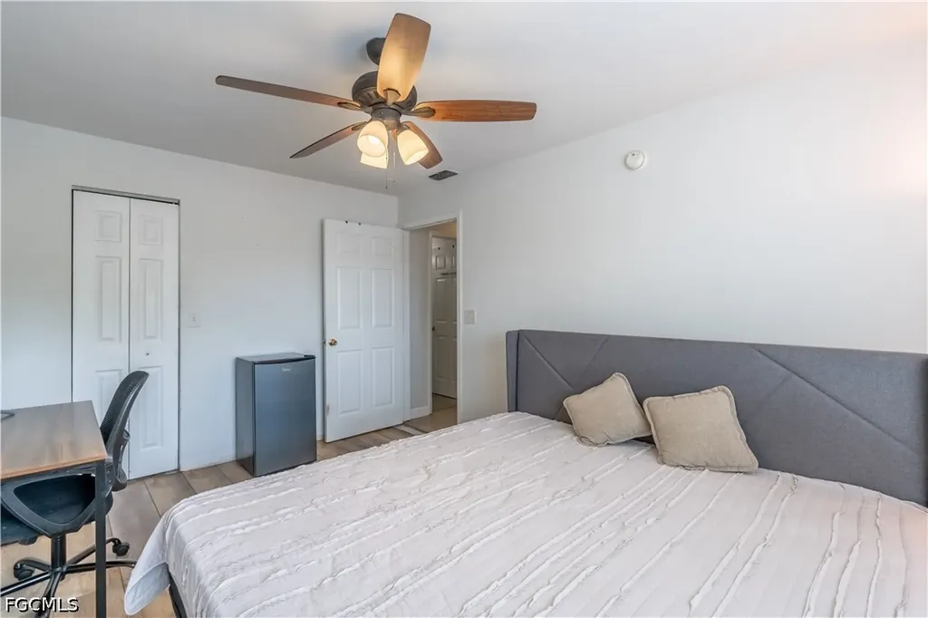 3401 Winkler Avenue Fort Myers FL 33916