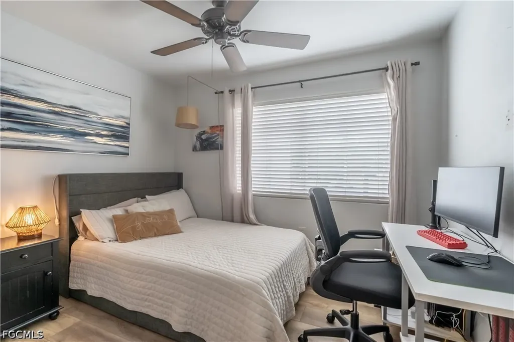 3401 Winkler Avenue Fort Myers FL 33916