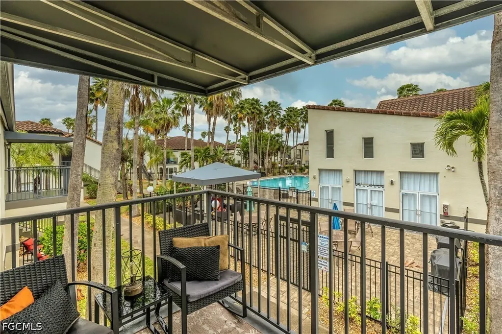 3401 Winkler Avenue Fort Myers FL 33916