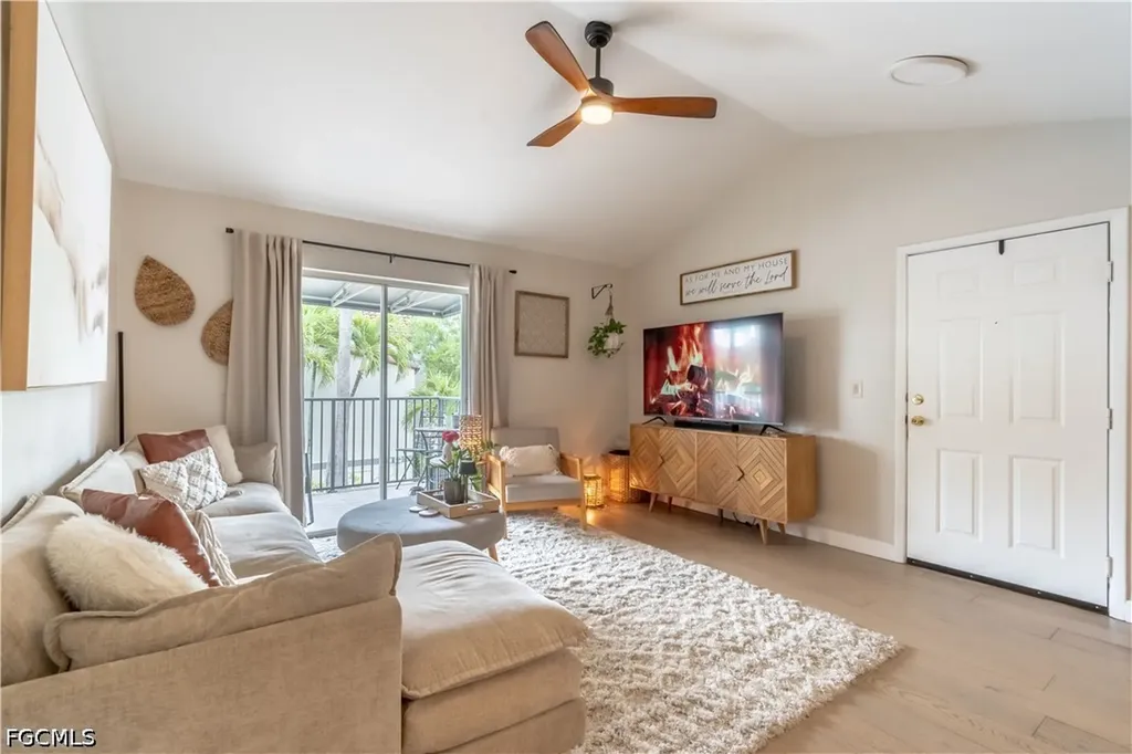 3401 Winkler Avenue Fort Myers FL 33916