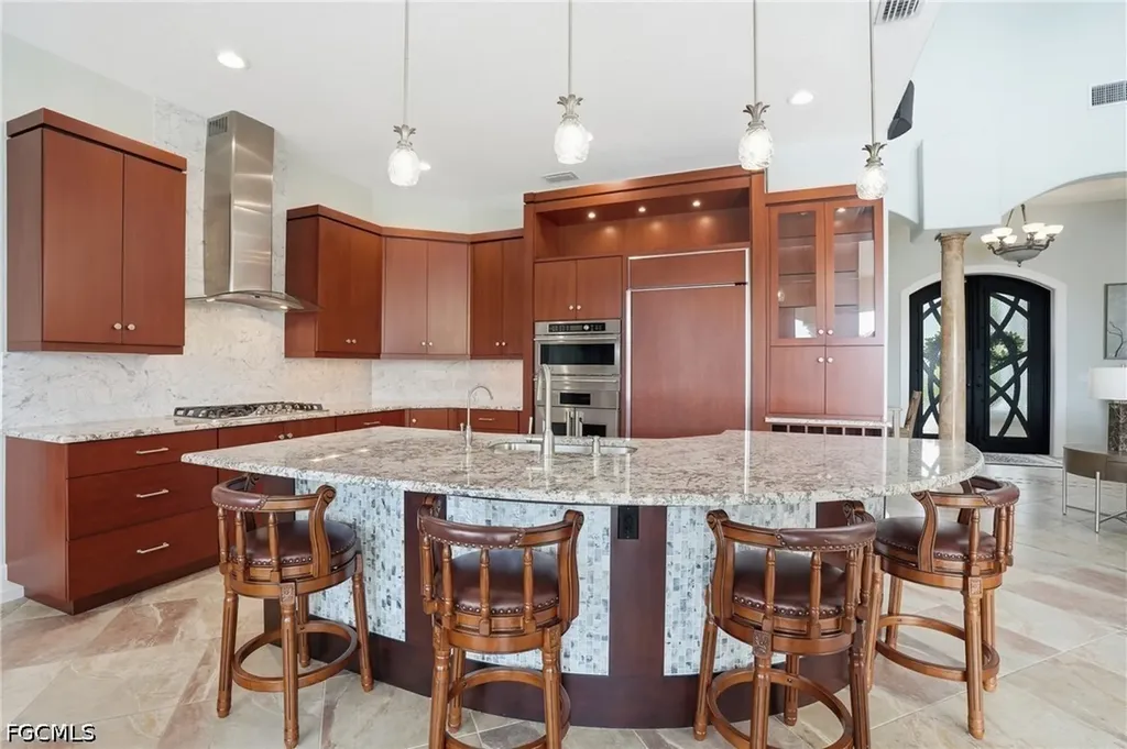 1506 Hermitage Lane Cape Coral FL 33914