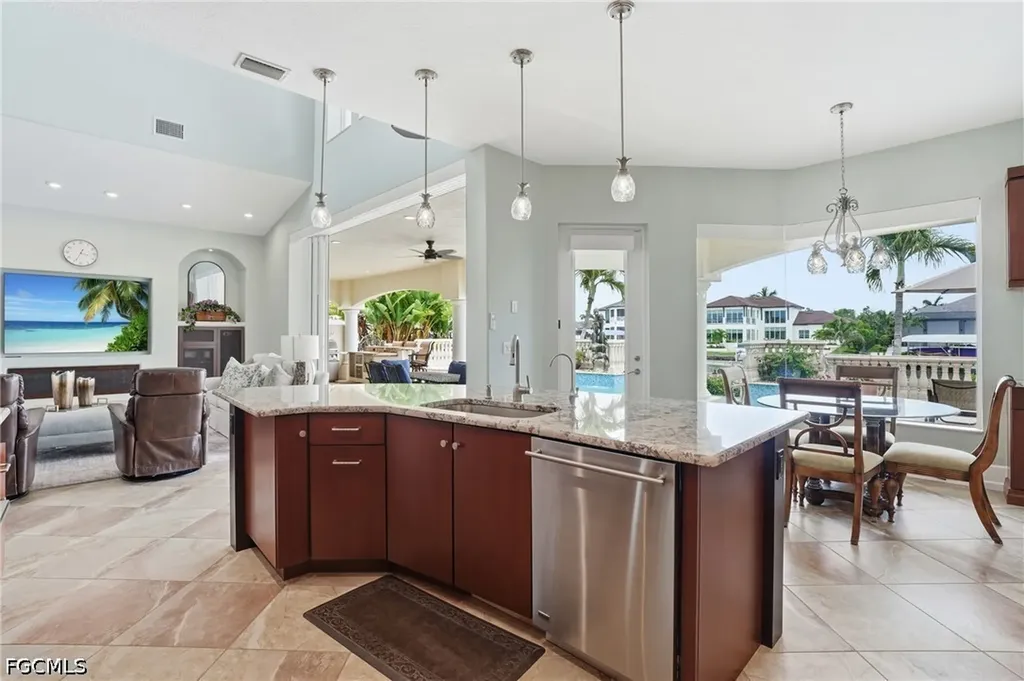 1506 Hermitage Lane Cape Coral FL 33914