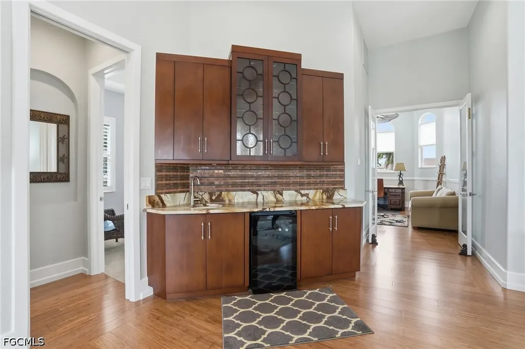 1506 Hermitage Lane Cape Coral FL 33914
