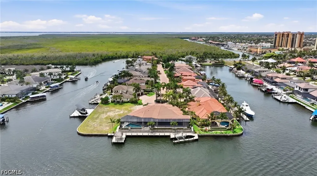 1506 Hermitage Lane Cape Coral FL 33914