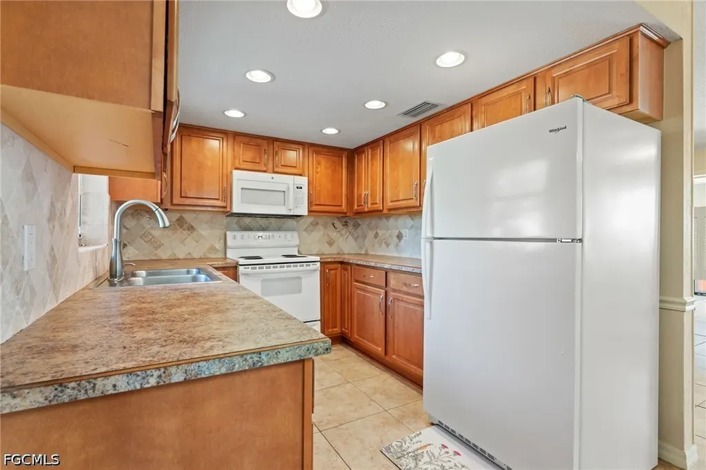 256 Cumquat Road NW Lake Placid FL 33852