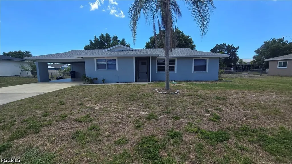 18448 Iris Road Fort Myers FL 33967