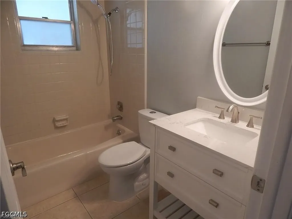 18448 Iris Road Fort Myers FL 33967