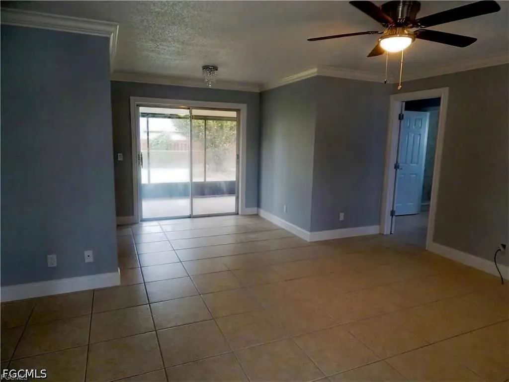 18448 Iris Road Fort Myers FL 33967