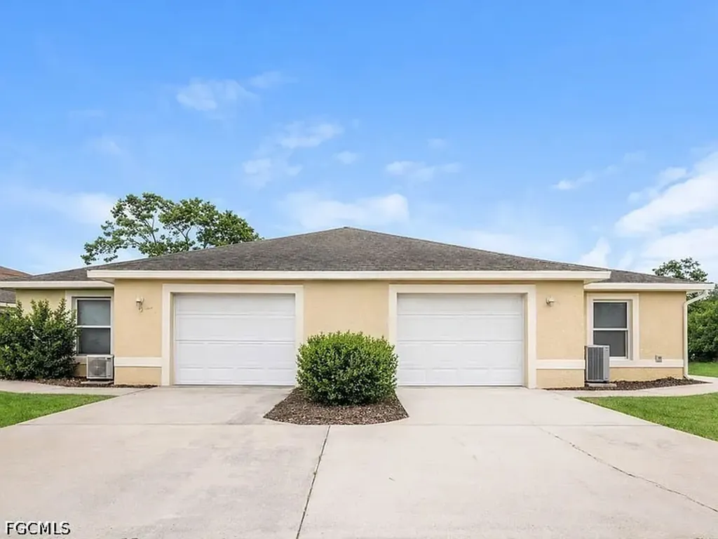 315 Melissa Avenue S Lehigh Acres FL 33974