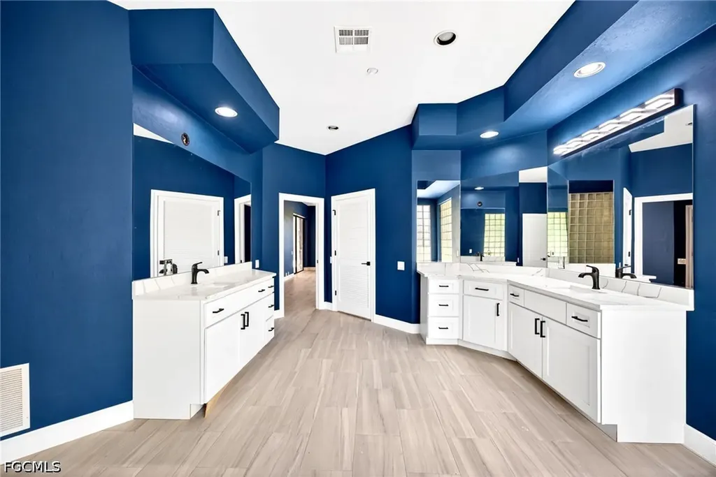 7214 Hendry Creek Drive Fort Myers FL 33908