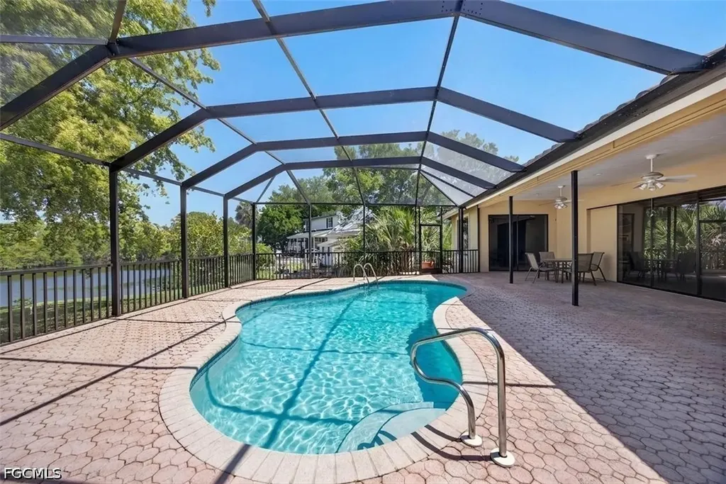 7214 Hendry Creek Drive Fort Myers FL 33908