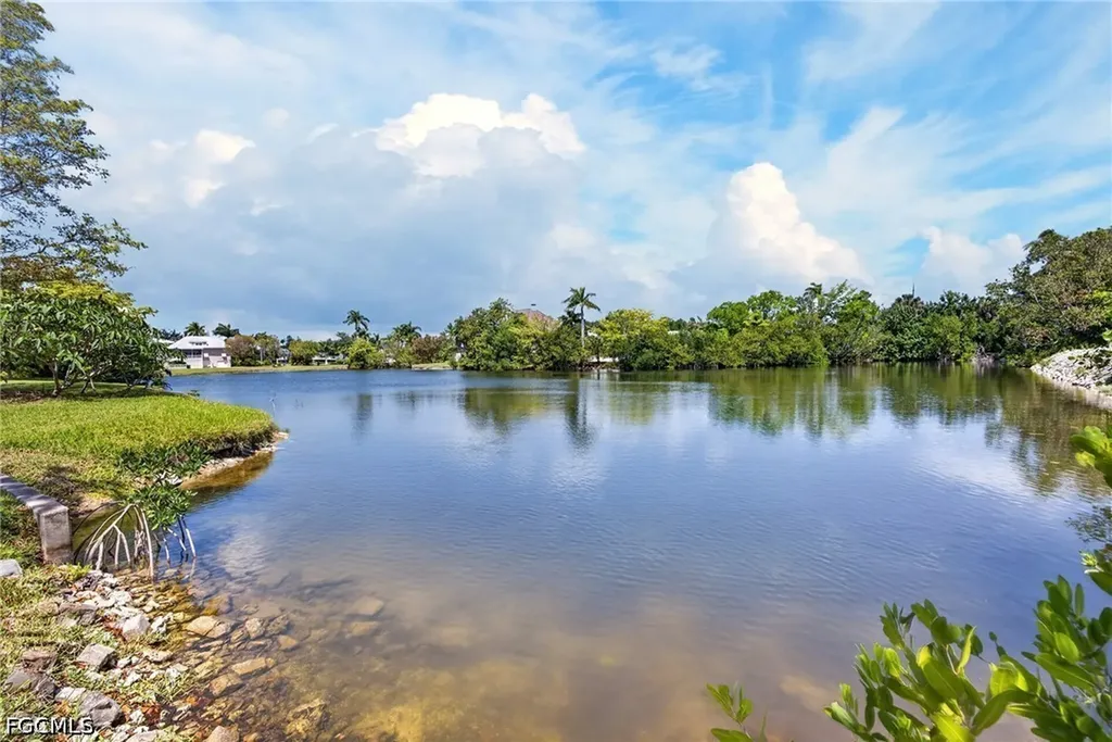 7214 Hendry Creek Drive Fort Myers FL 33908