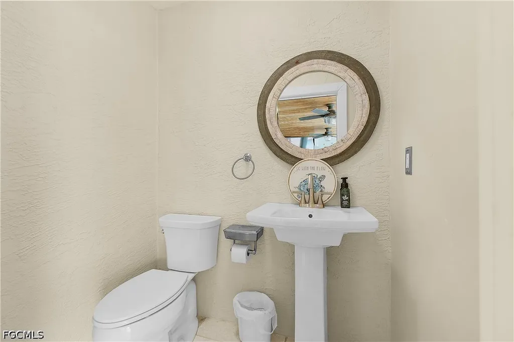 1302 SW 47th Street Cape Coral FL 33914