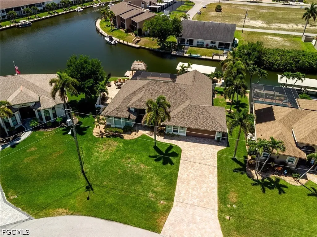 1302 SW 47th Street Cape Coral FL 33914