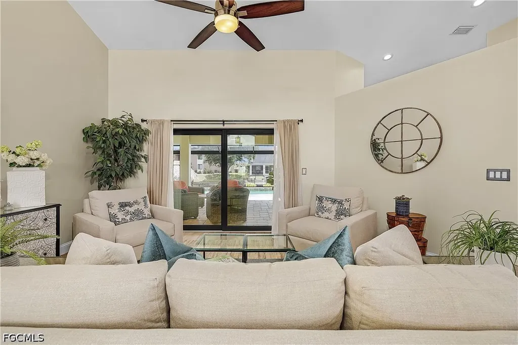 1302 SW 47th Street Cape Coral FL 33914