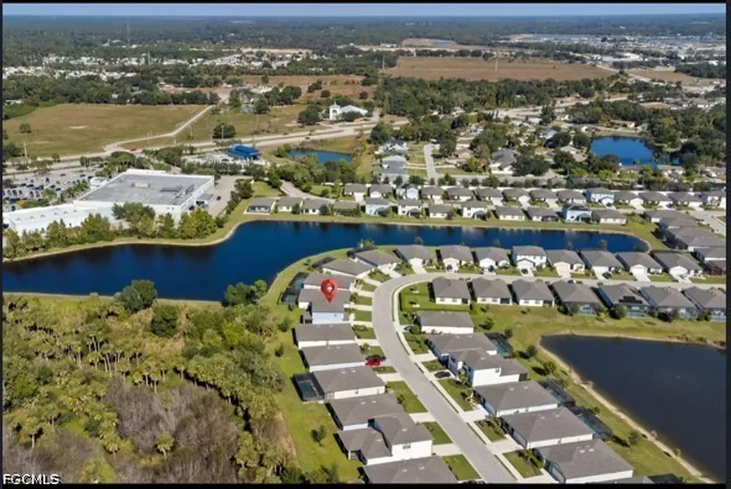 10804 Firebush Circle North Fort Myers FL 33917