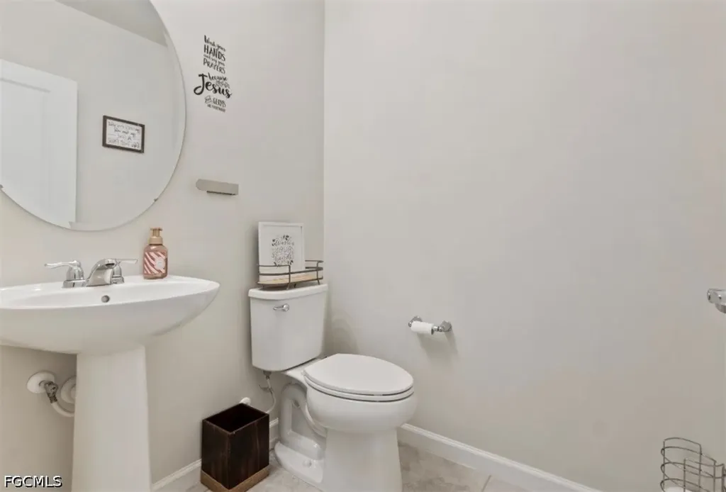 10804 Firebush Circle North Fort Myers FL 33917