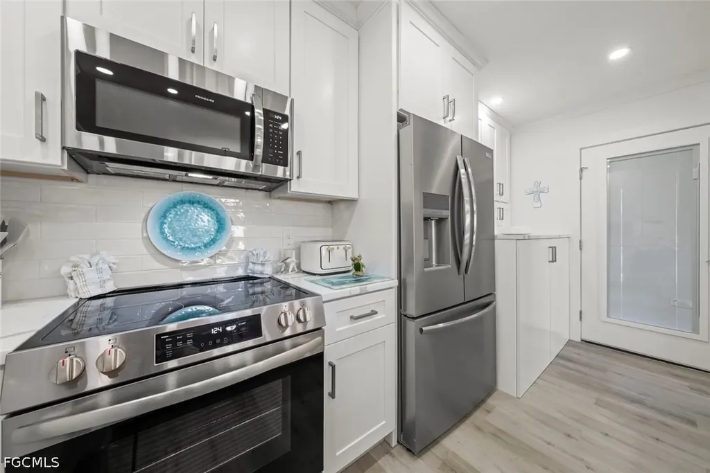 625 Nerita Street Sanibel FL 33957