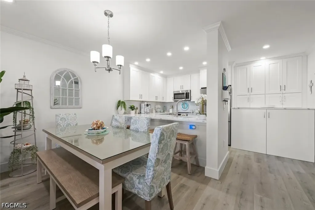 625 Nerita Street Sanibel FL 33957
