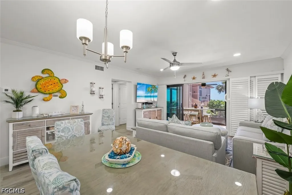 625 Nerita Street Sanibel FL 33957