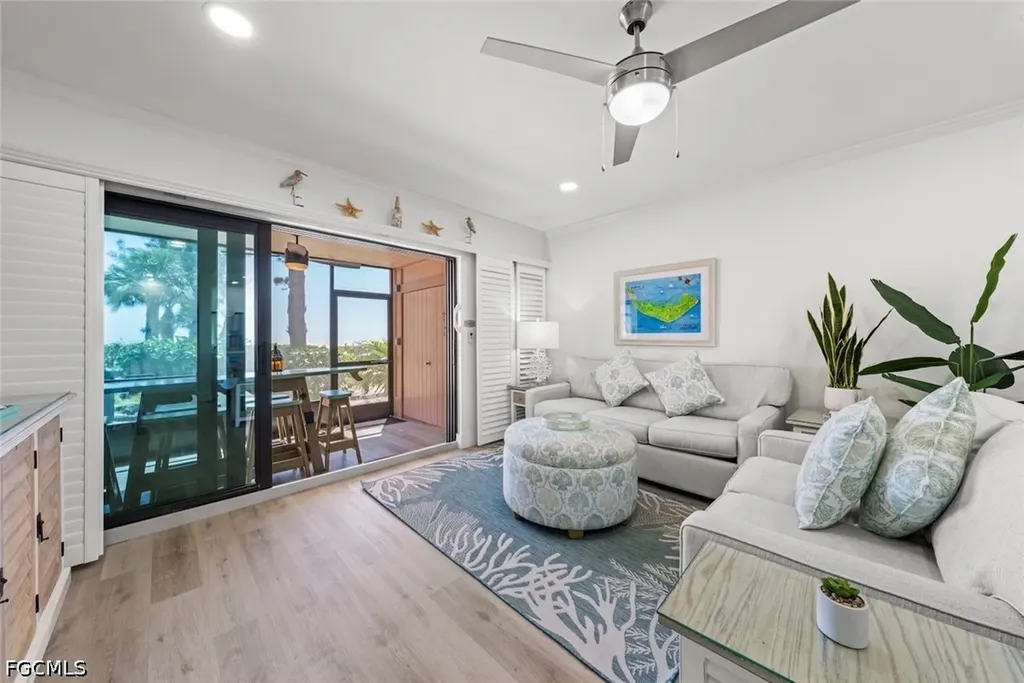 625 Nerita Street Sanibel FL 33957